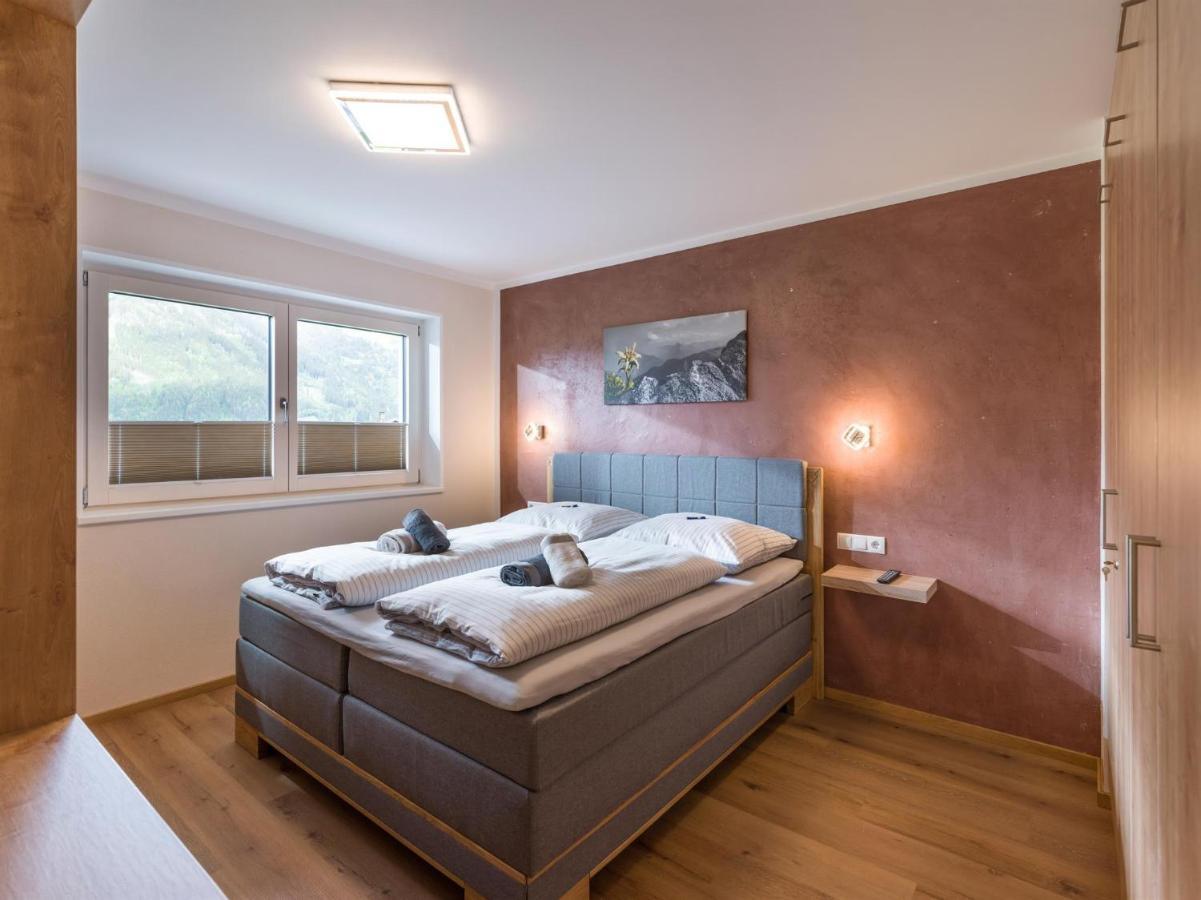 Apart Painting Ried im Zillertal Extérieur photo